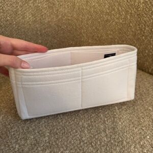 Chanel Medium 19 Flap Bag Organizer